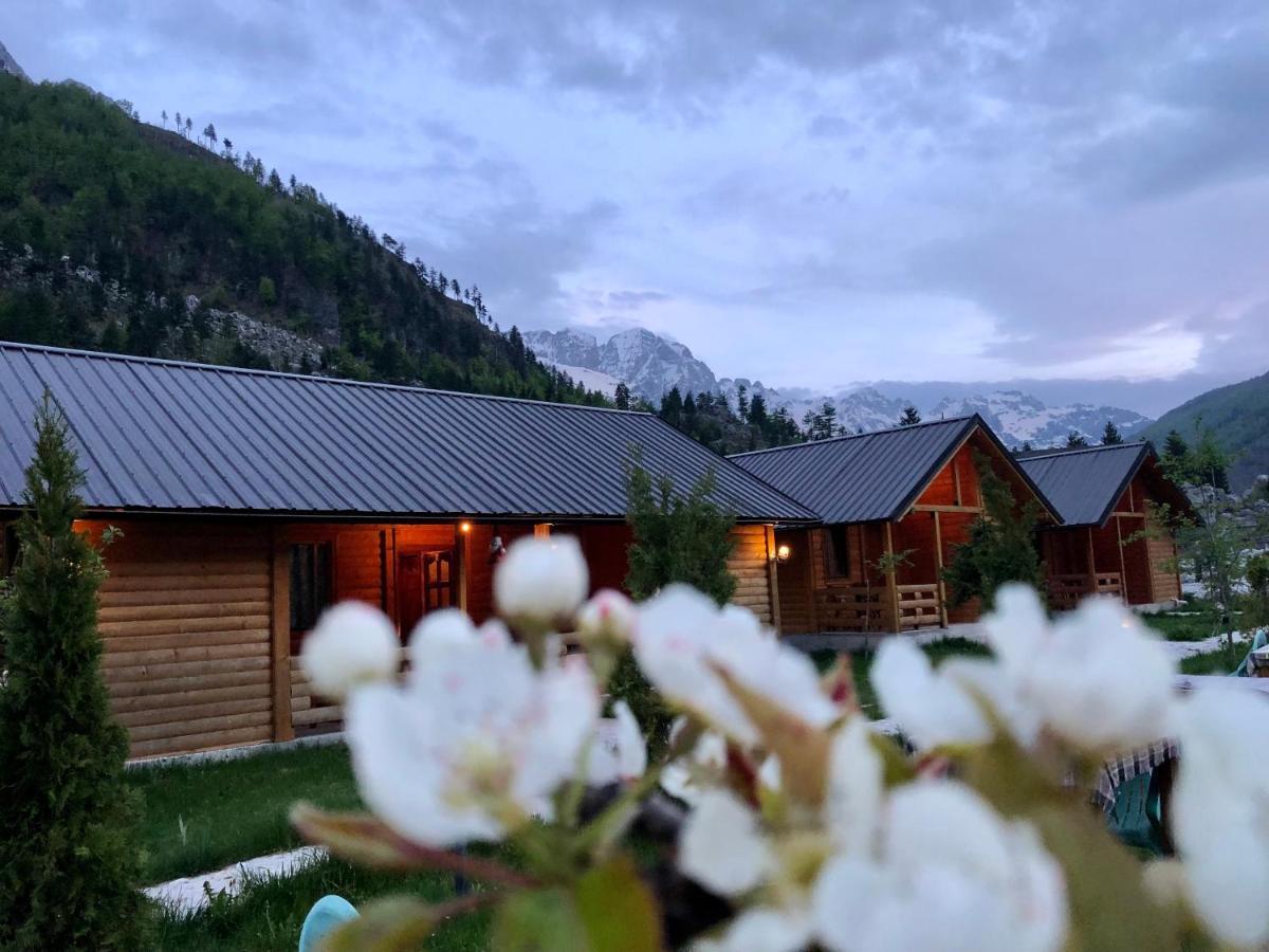 Villas-Freskia Valbona Exterior photo