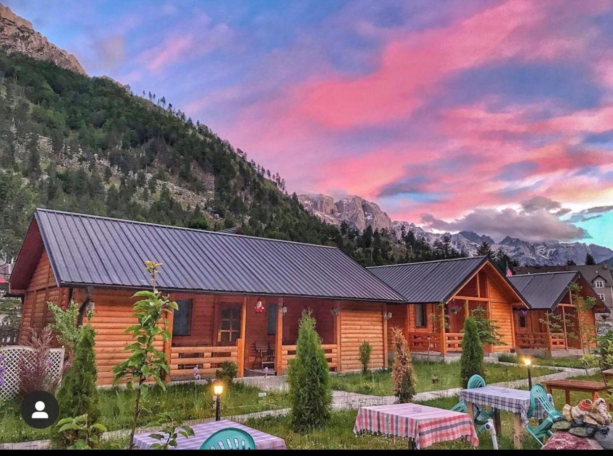Villas-Freskia Valbona Exterior photo